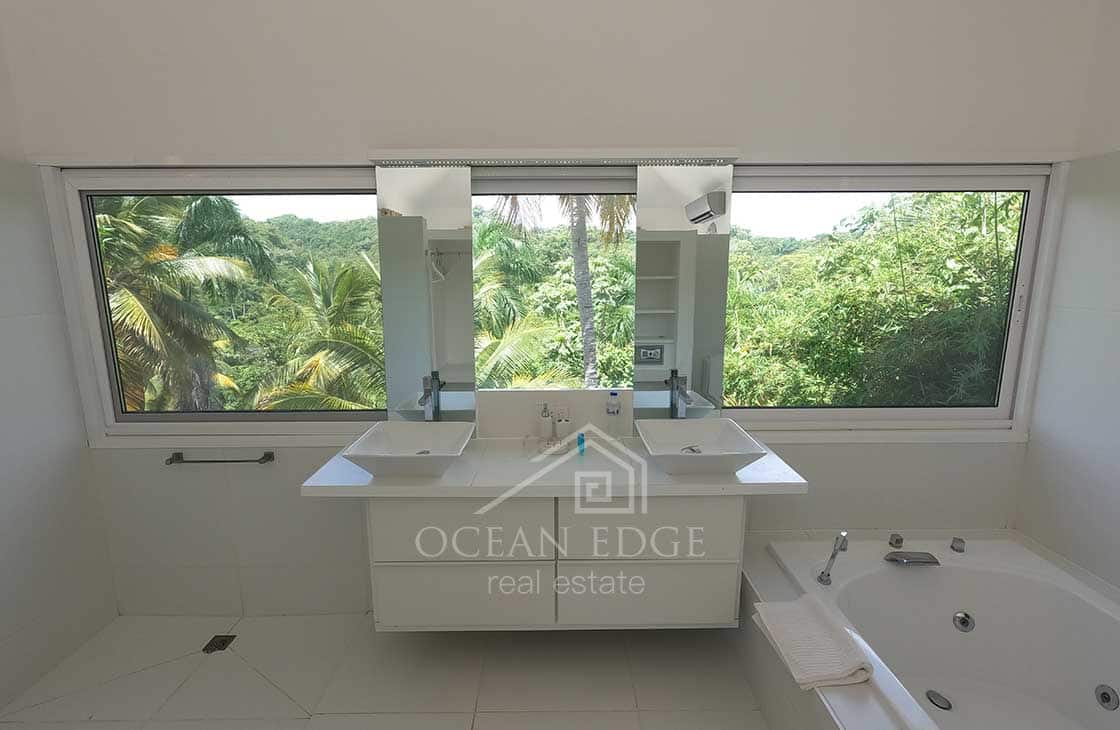 Mesmerizing-5-Bed-Ocean-View-Villa-with-Swimming-Pool-las-terrenas-ocean-edge-real-estate