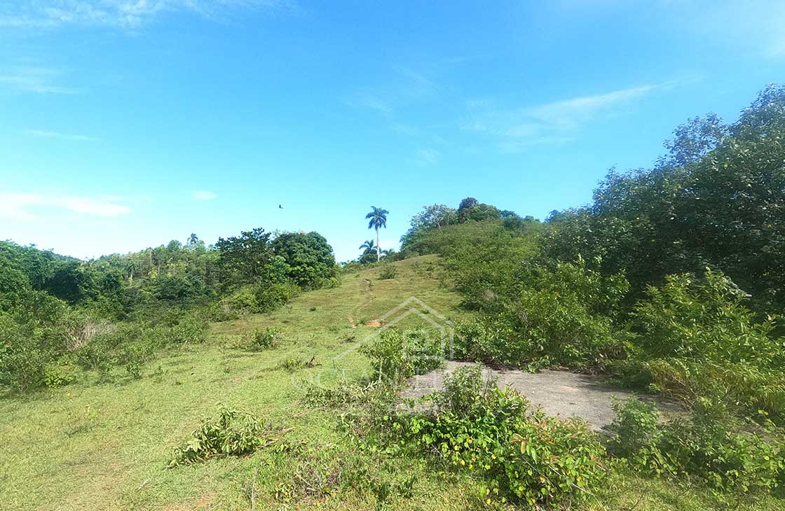 Unique-Ranch-with-Land-for-sale-near-Las-Terrenas-Ocean-edge-real-estate