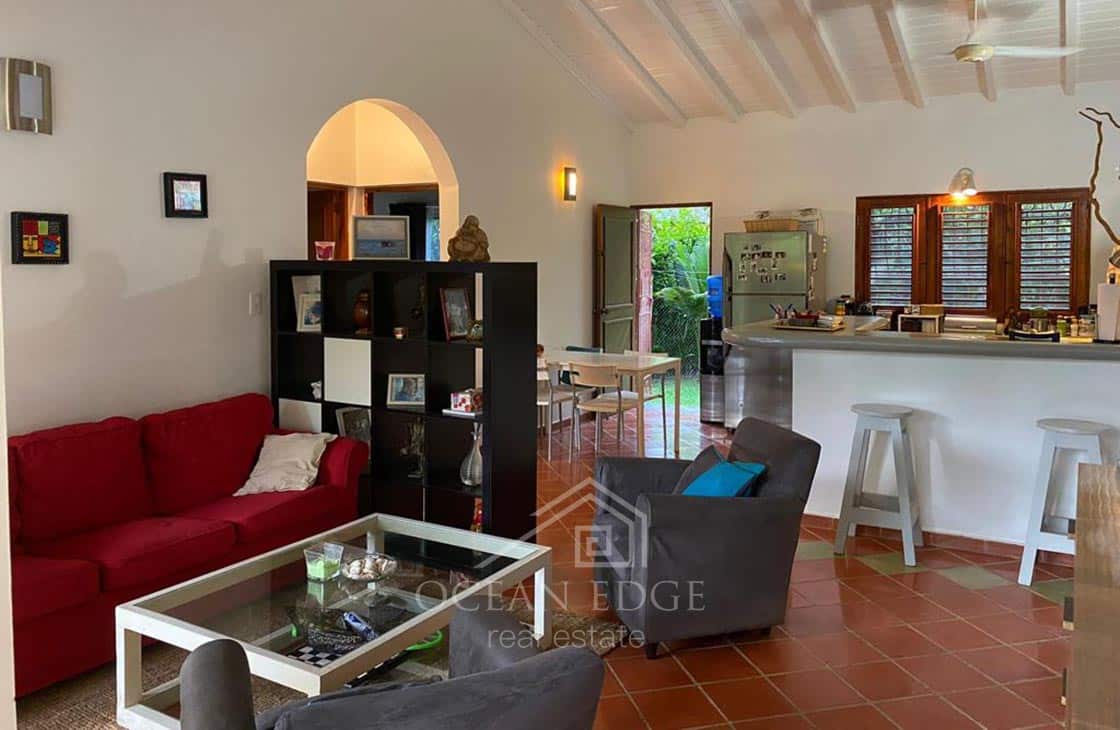 Cosy Villa with pool nesting in Las Ballenas neighbourhood-ocean-edge-real-estate-las-terrenas-5