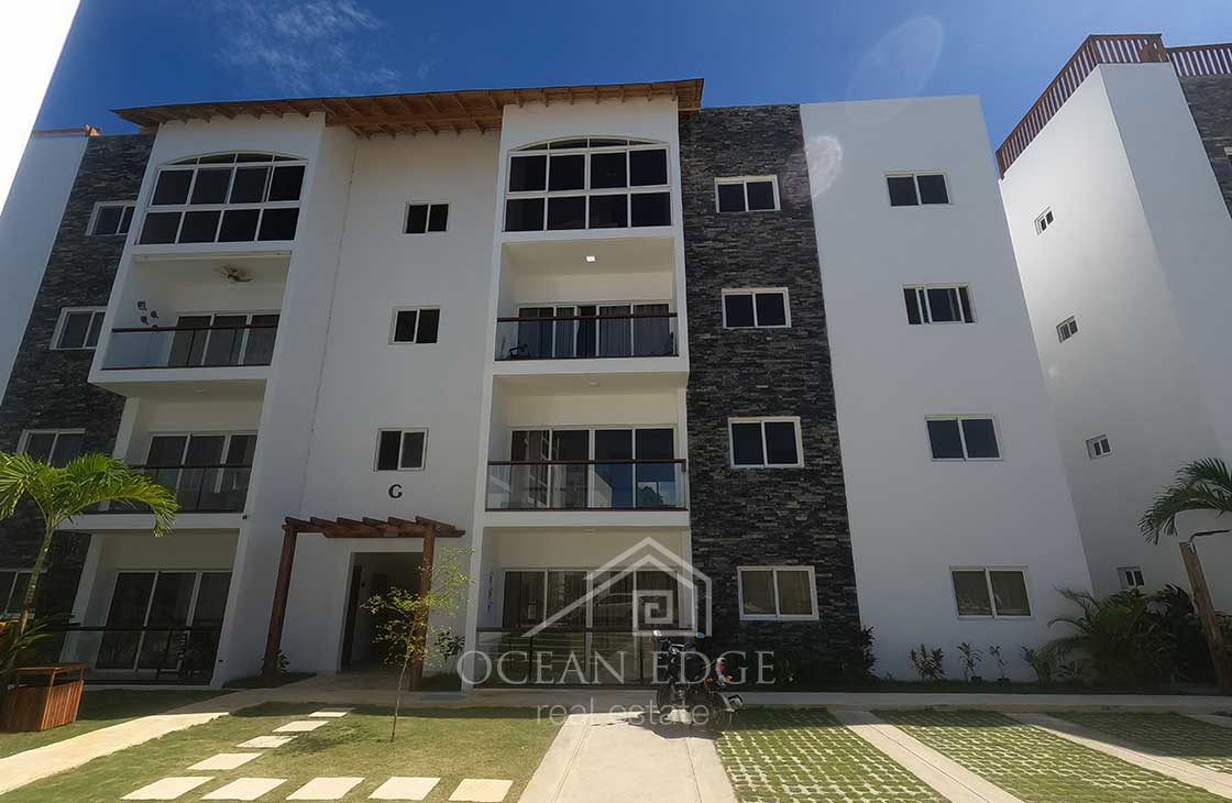 New Build Furnished 3-bedroom condo near Popy beach (23)