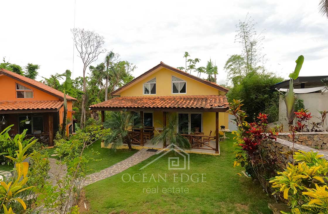 4-bedroom-villa-near-Las-Ballenas-Beach-(33)