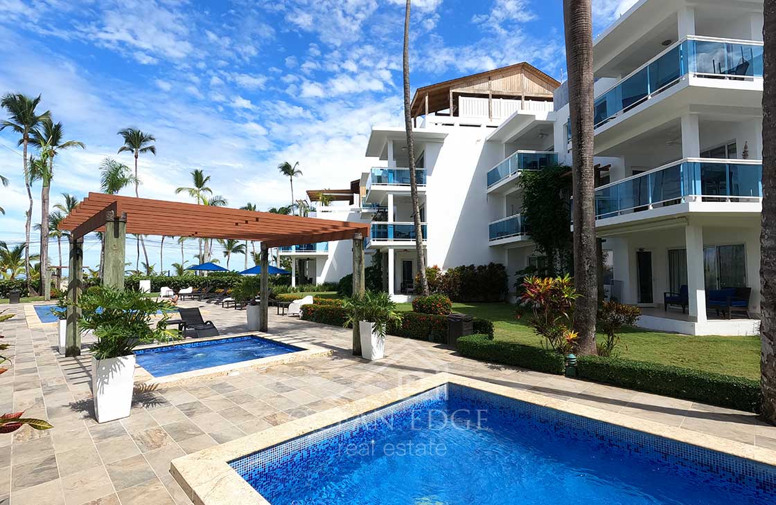 Beachfront 3-bedroom Penthouse Las Ballenas Beach Web - Las Terrenas Real Estate - OCean Edge Dominican Republic(75)