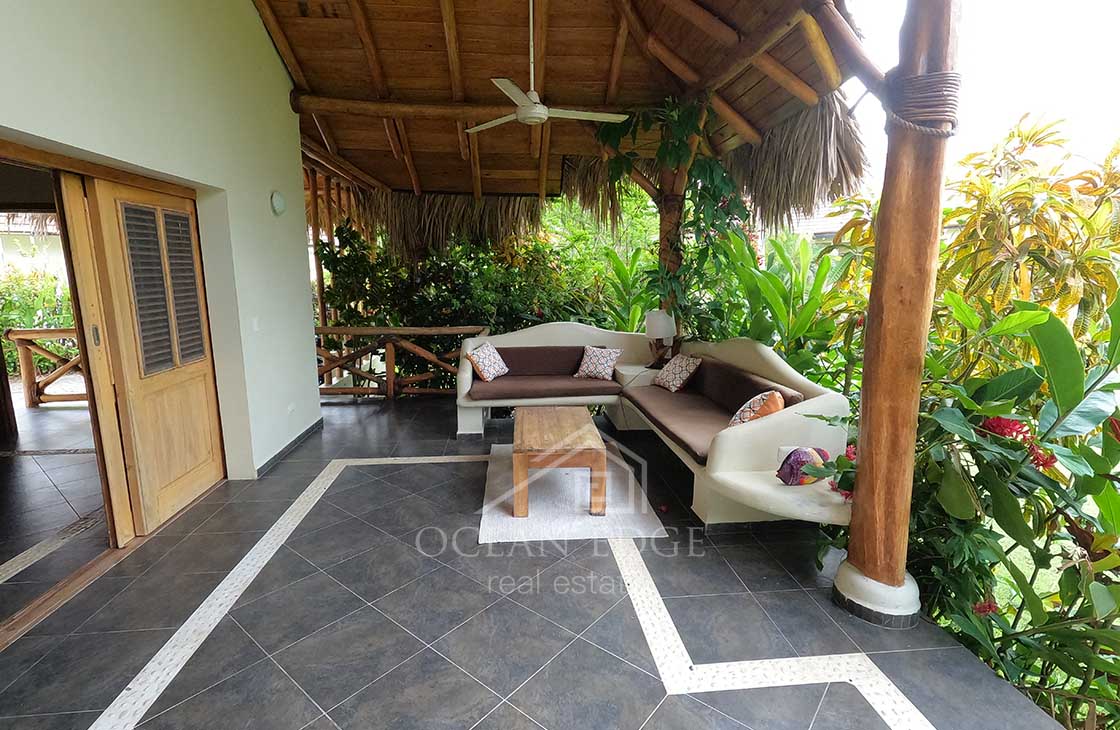 Caribbean villa with large garden near Cosón Beach-las-terrenas-ocean-edge-real-estate (1)