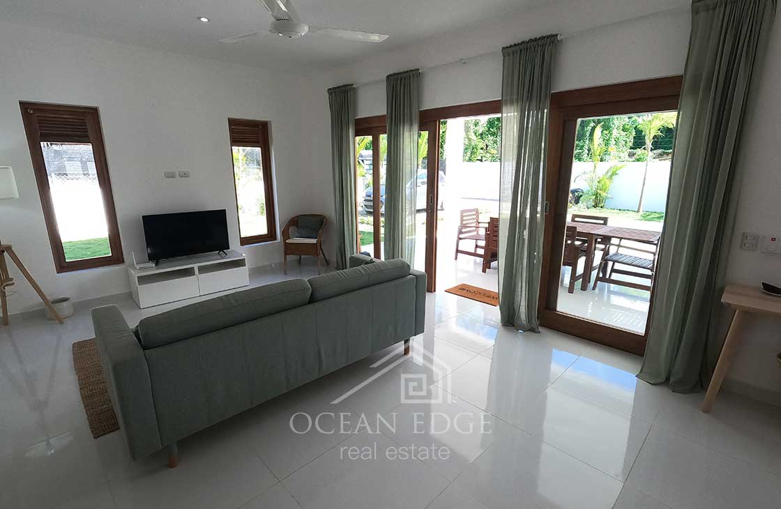 Family-5-bedroom-house-for-sale-near-Bonita-Beach---Las-Terrenas-Real-Estate---Ocean-Edge-Dominican-Republic-(16)