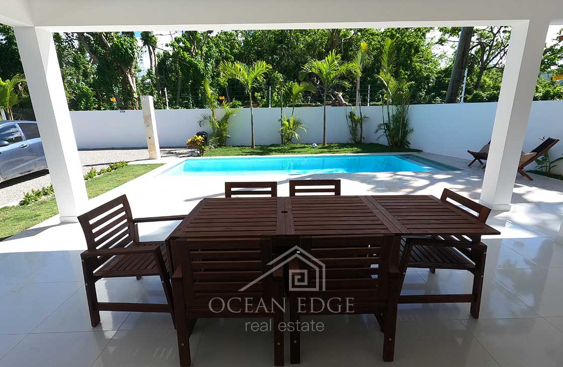 Family-5-bedroom-house-for-sale-near-Bonita-Beach---Las-Terrenas-Real-Estate---Ocean-Edge-Dominican-Republic-(5)