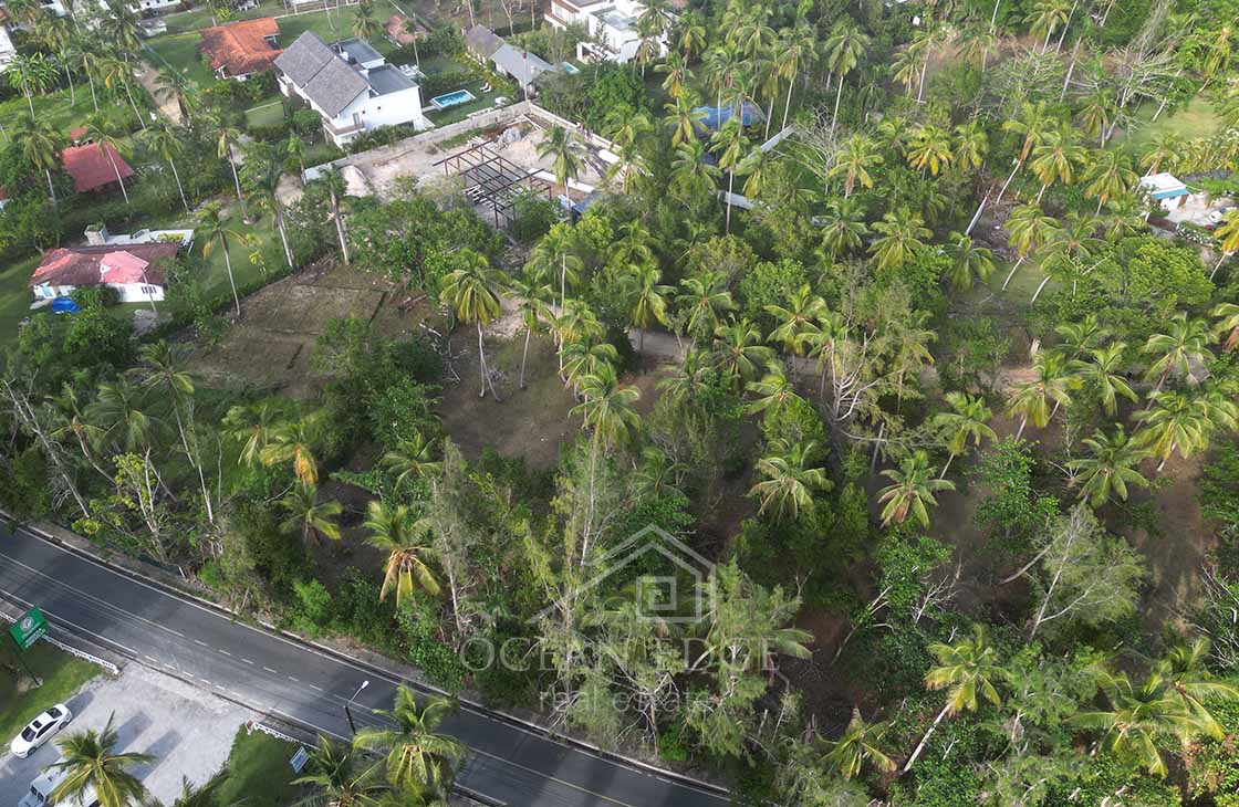 Building-Lots-in-beachfront-community-in-Portillo-Beach-las-terrenas-ocean-edge-real-estate