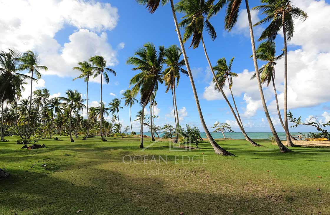 Building-Lots-in-beachfront-community-in-Portillo-Beach-las-terrenas-ocean-edge-real-estate.JPG