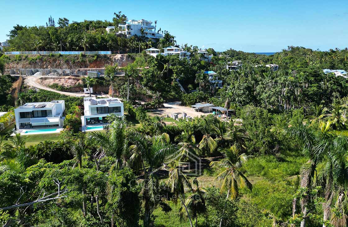 Building lot ideal for luxury villa next to gold course-las-terrenas-ocean-edge-real-estate