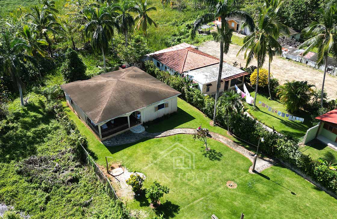 2-Bed-villa-sitting-on-a-large-land-near-the-beach-in-Playa-Coson-las-terrenas-ocean-edge-real-estate-drone