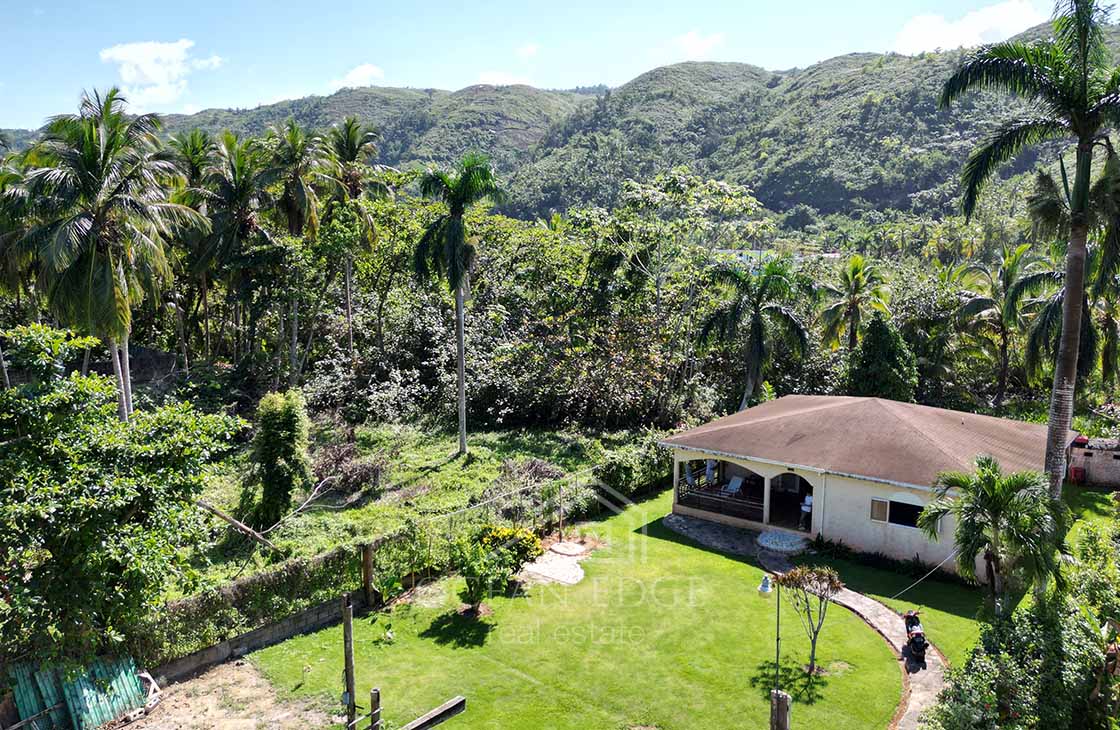 2-Bed-villa-sitting-on-a-large-land-near-the-beach-in-Playa-Coson-las-terrenas-ocean-edge-real-estate-drone