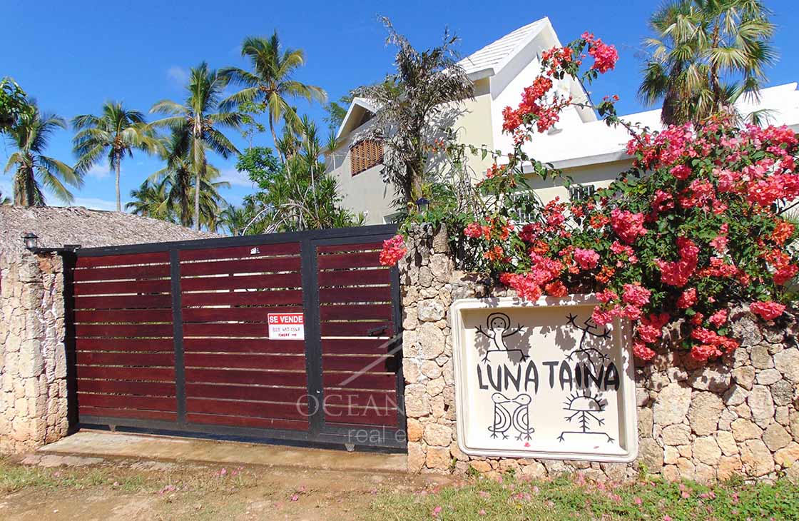 Family caribbean home with large garden & pool-las-terrenas-ocean-edge-real-estate (11)