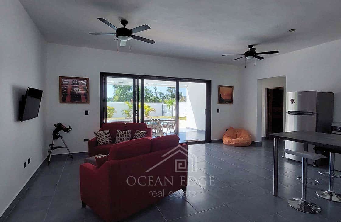 New build house with Independent apt near Popy Beach-las-terrenas-ocean-edge-real-estate (11)