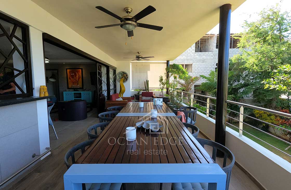 Open-Design-Commodious-2-bed-condo-near-popy-beach-las-teernas-ocean-edge-real-estate