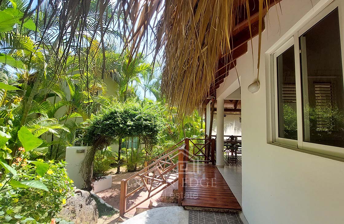 Centrally Located Tropical Home in Las Terrenas-las-terrenas-ocean-edge-real-estate (14)