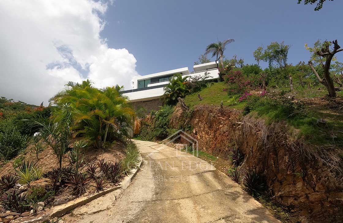 Ultra modern 4-Br house overlooking Popy beach-las-terrenas-ocean-edge-real-estate (1)