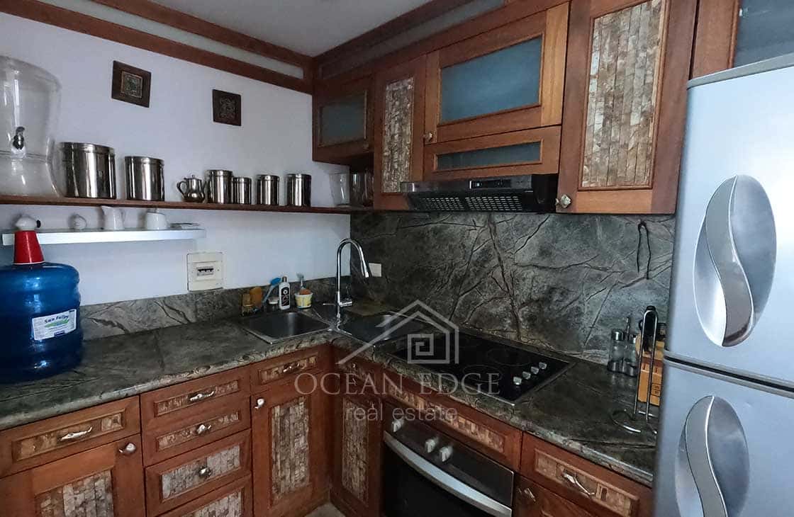 Turnkey Penthouse in Beachfront Community in Las Ballenas-ocean-edge-real-estate