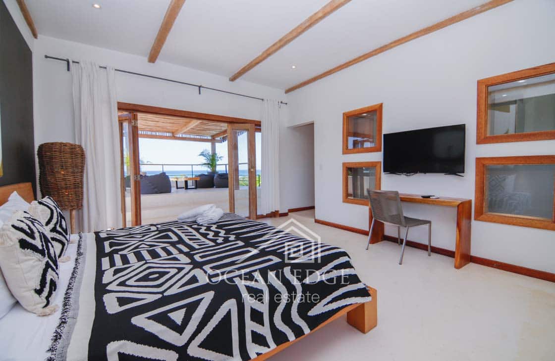 Contemporary hilltop villa for rental business-las-terrenas-ocean-edge-real-estate