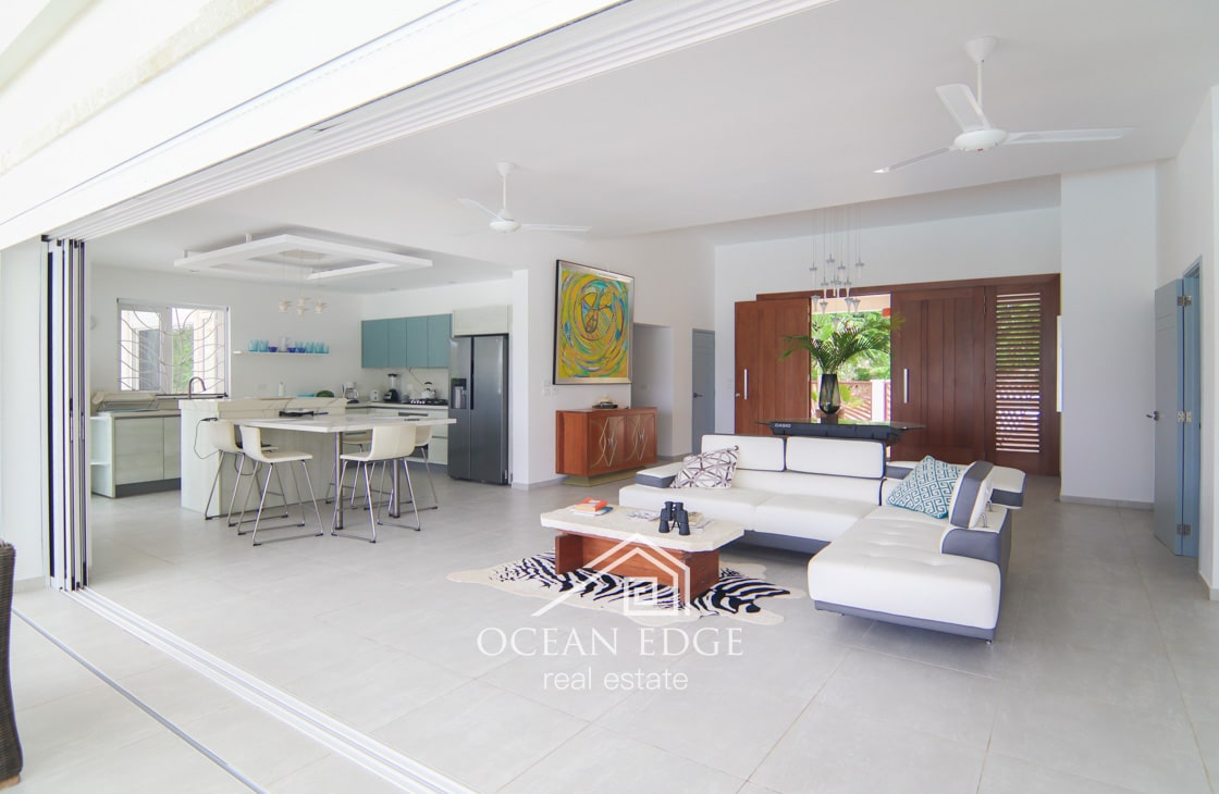 Exceptional Ocean Front Villa & Guest house in Las Galeras-ocean-edge-real-estate (17)
