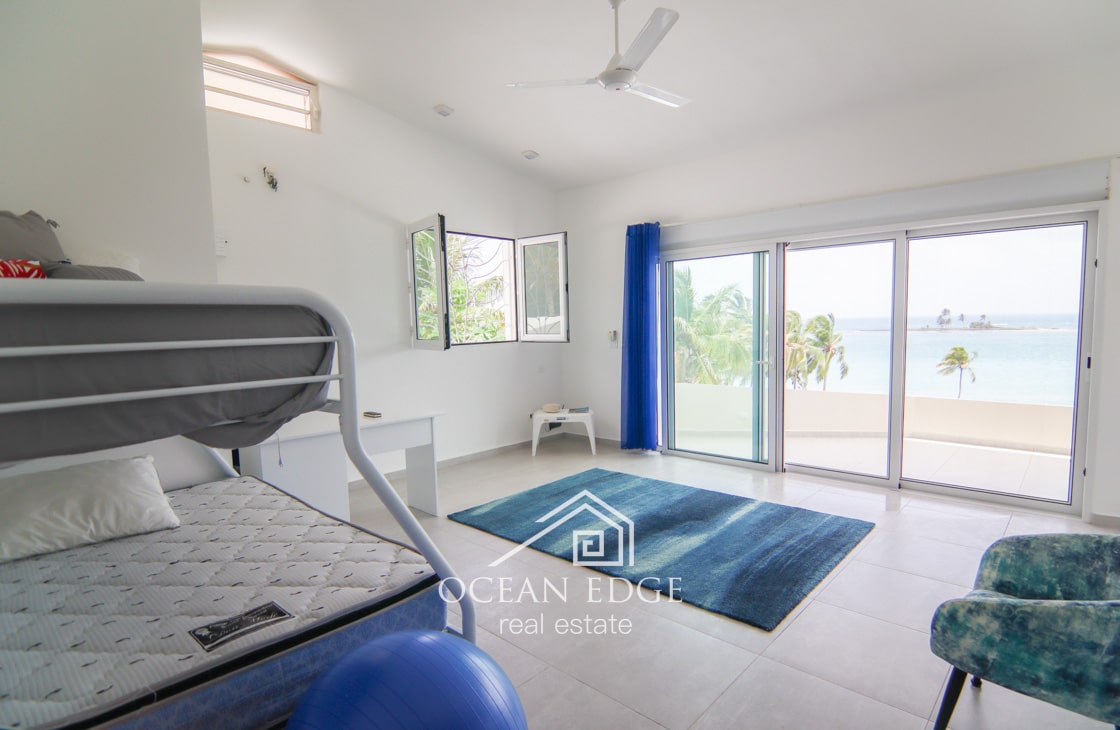 Exceptional Ocean Front Villa & Guest house in Las Galeras-ocean-edge-real-estate (21)