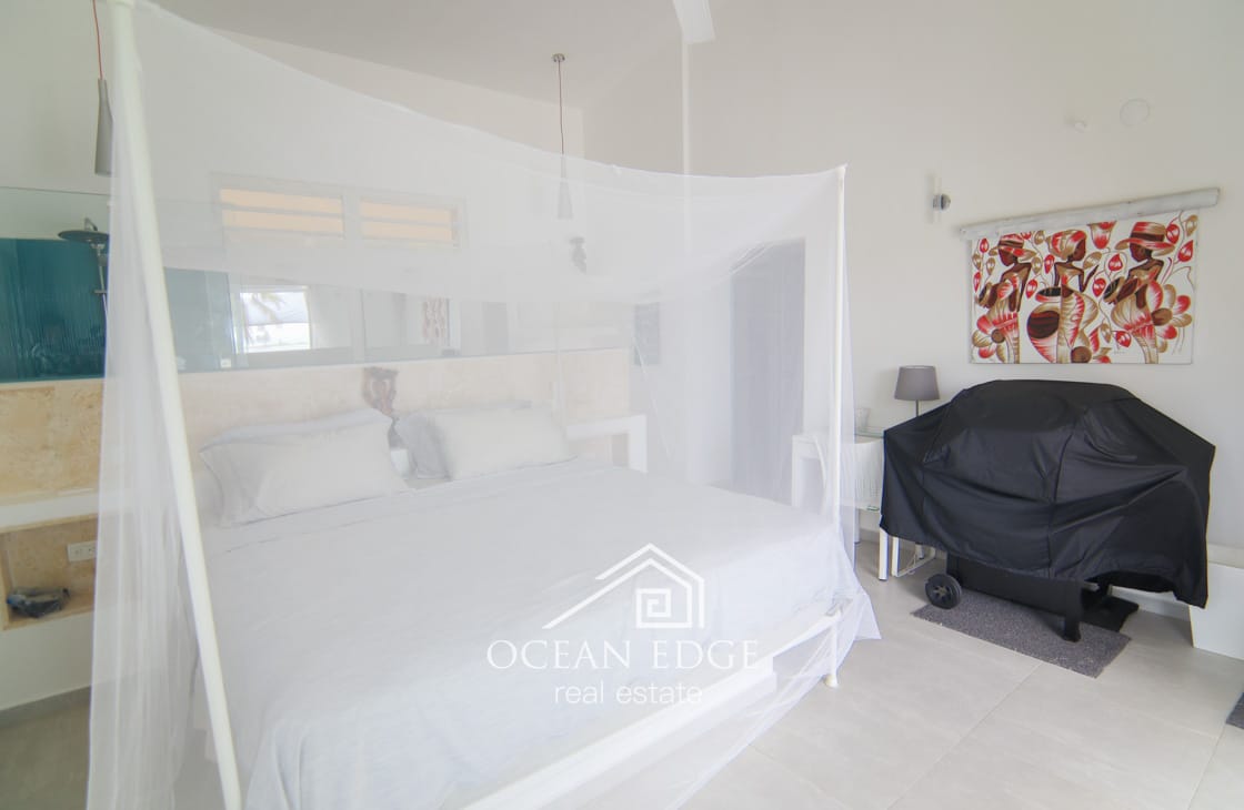 Exceptional Ocean Front Villa & Guest house in Las Galeras-ocean-edge-real-estate (24)