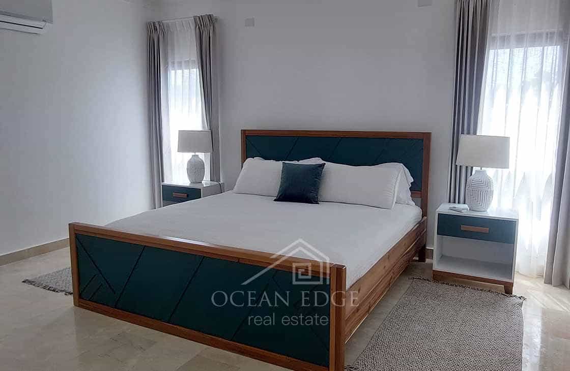 Fancy Ocean-View Penthouse by the Beach in Playa Portillo-las-terrenas-ocean-edge-real-estate (20)