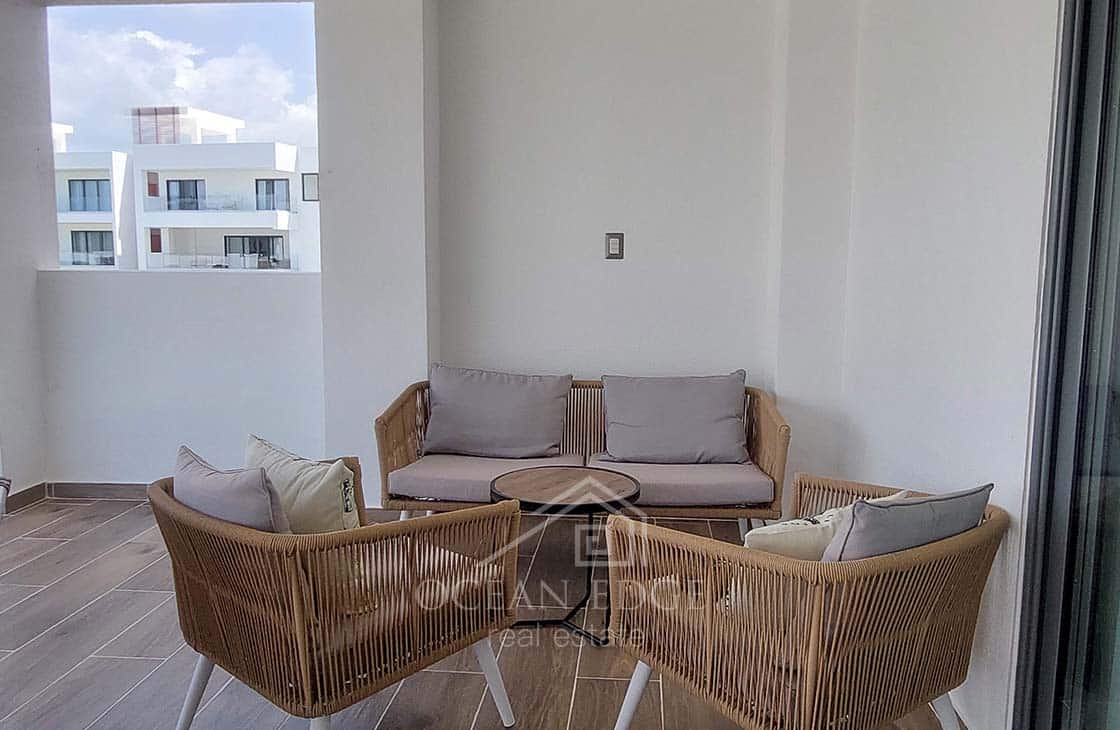 Fancy Ocean-View Penthouse by the Beach in Playa Portillo-las-terrenas-ocean-edge-real-estate (31)