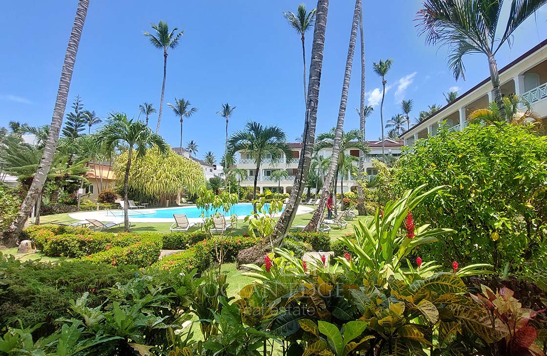 Furnished 2-Br condo two steps to Popy Beach-las-terrenas-ocean-edge-real-estate (10)