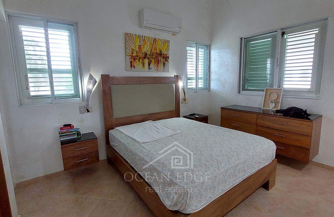 Furnished 2-Br condo two steps to Popy Beach-las-terrenas-ocean-edge-real-estate (32)