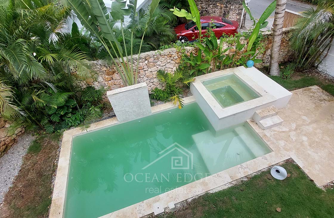 Villa with Pool and Jacuzzi at Bonita Beach-las-terrenas-ocean-edge-real-estate (23)