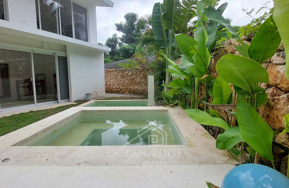 Villa with Pool and Jacuzzi at Bonita Beach-las-terrenas-ocean-edge-real-estate (34)