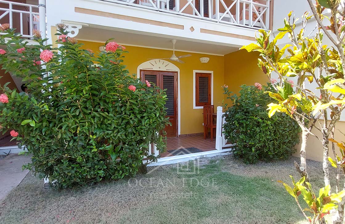 2-Bed Condo Opportunity in Las Ballenas Beach-las-terrenas-ocean-edge-real-estate (11)