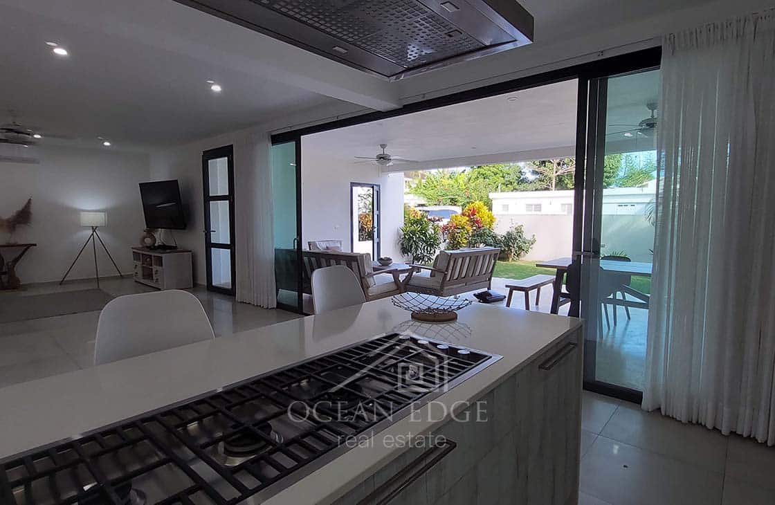 Beachside 2-BR Modern Condo with community pool-las-terrenas-ocean-edge-real-estate (9)