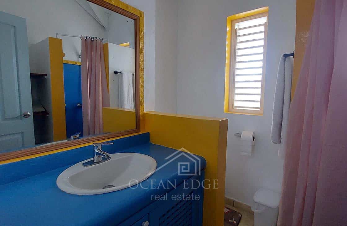 Renovated Caribbean Townhouse with Garden, Pool & Beach Proximity-las-terrenas-ocean-edge-real-estate (17)