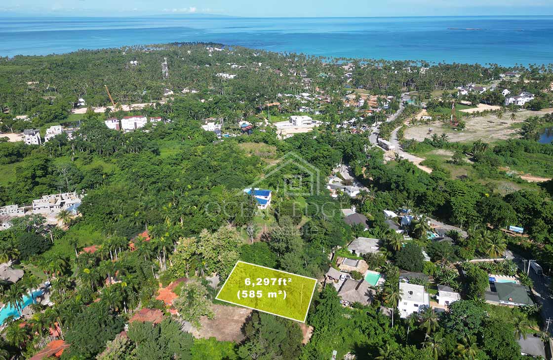 Hillside-lot-in-gated-community-near-playa-bonita-las-terrenas-ocean-edge-real-estate-feature