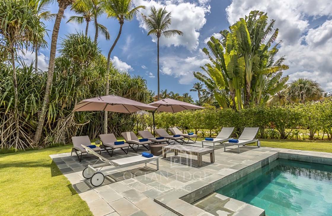 Luxury Redefined in Bonita's Beachfront Gem-las-terrenas-ocean-edge-real-estate (16)