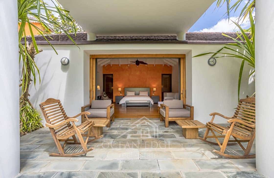Luxury Redefined in Bonita's Beachfront Gem-las-terrenas-ocean-edge-real-estate (57)