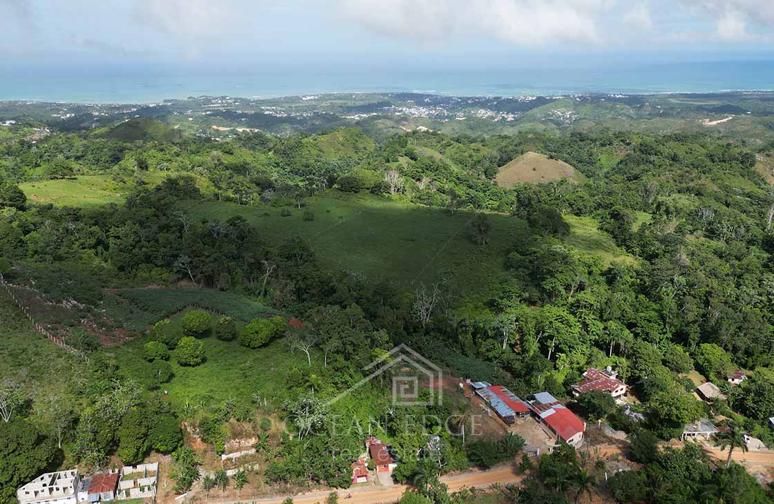 Splendid view and land overlooking Las Terrenas-ocean-edge-real-estate (2)