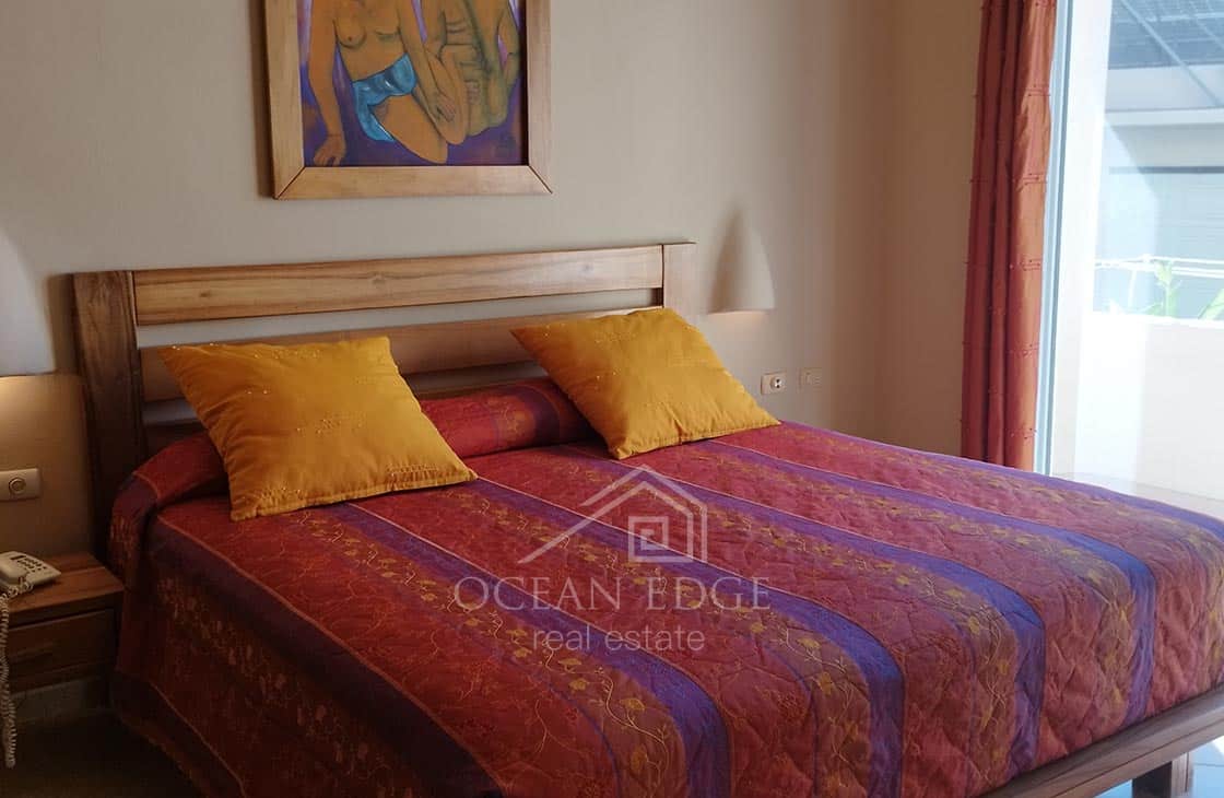 1-bed condo in beachfront apart-hotel Las Ballenas-las-terrenas-ocean-edge-real-estate (7)