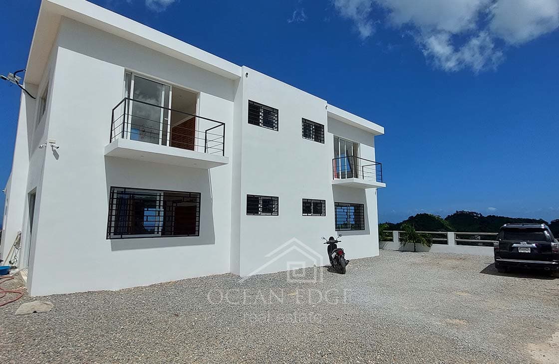 Hilltop new build villa overlooking las terrenas city-ocean-edge-real-estate (29)