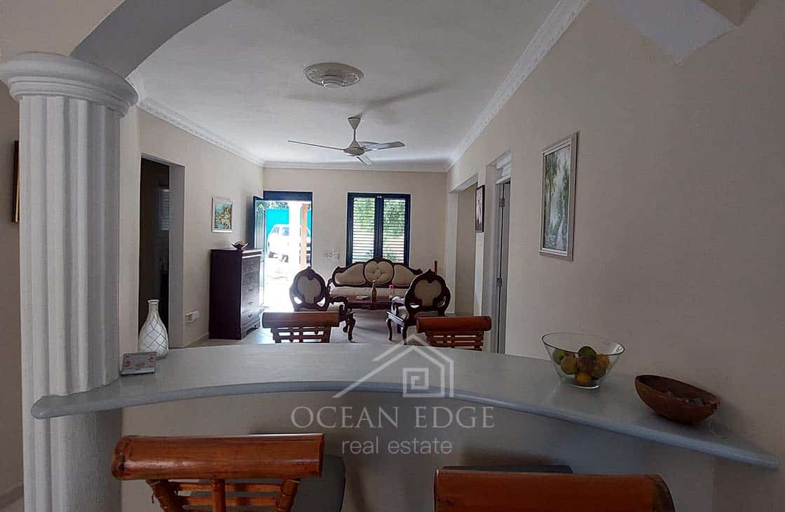 Single-storey house with Large Garden in El Limon-las-terrenas-ocean-edge-real-estate (38)