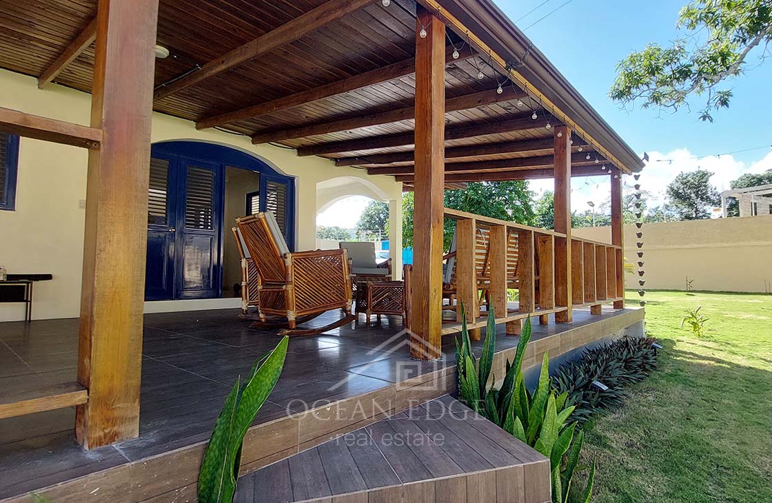 Single-storey house with Large Garden in El Limon-las-terrenas-ocean-edge-real-estate (70)