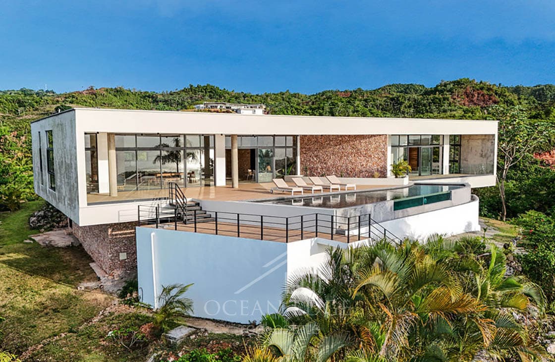 Hilltop Estate with unparalleled 360° views over Las Terrenas-ocean-edge-real-estate (45)