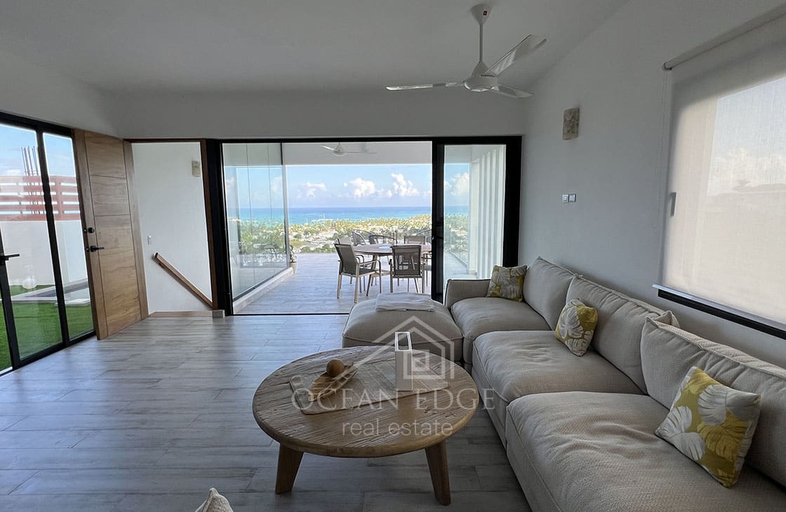 Modern villa in small community overlooking Las Terrenas-ocean-edge-real-estate (6)