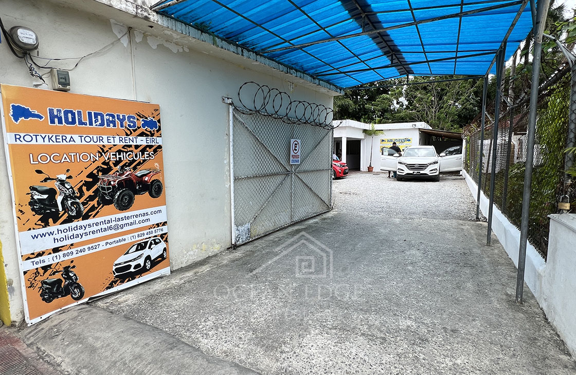Holidays rental car agency located in town-las-terrenas-ocean-edge-real-estate (17)