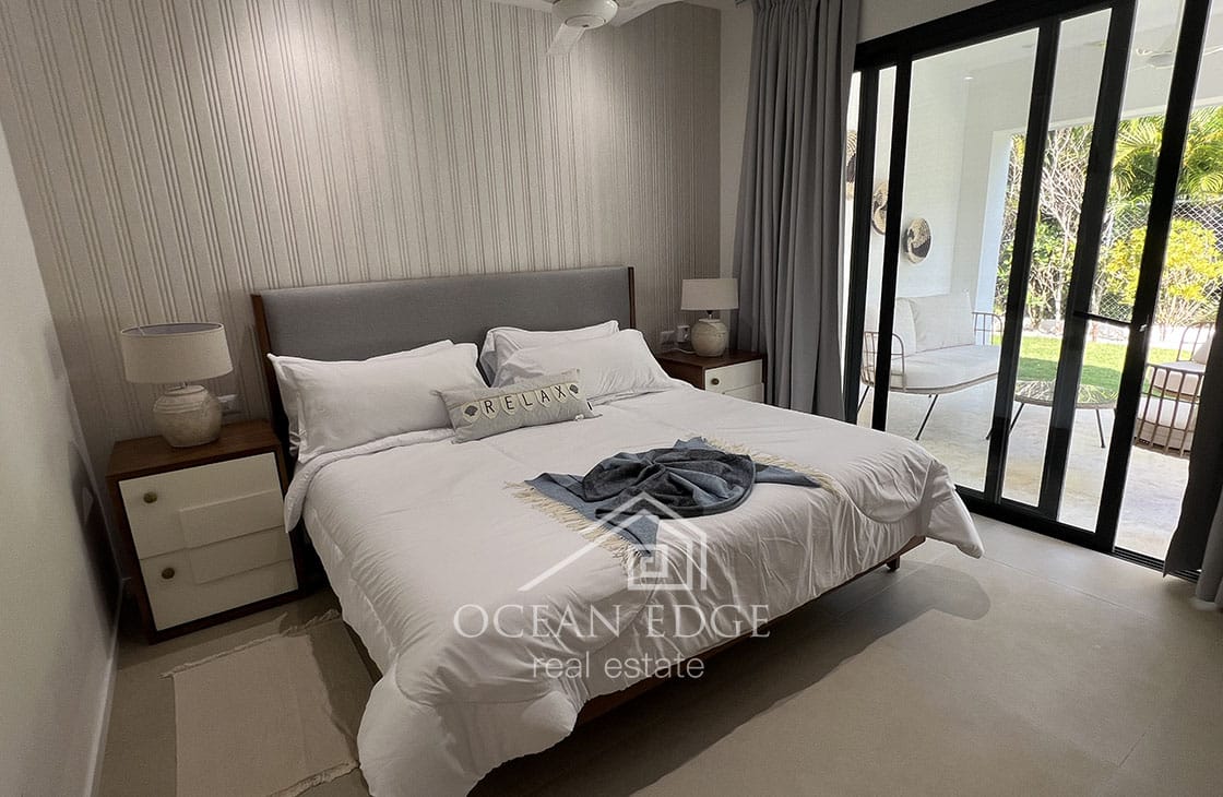 Luxury Turnkey 4-Bed Villa near Las Ballenas Beach-ocean-edge-real-estate (27)