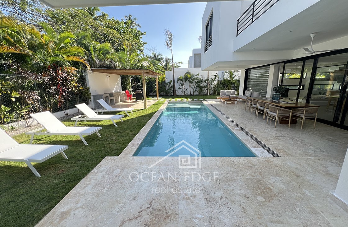 Luxury Turnkey 4-Bed Villa near Las Ballenas Beach-ocean-edge-real-estate (40)