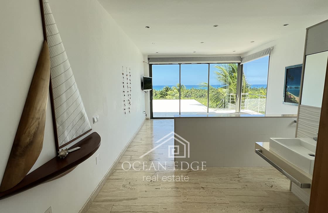 Sublime Architect Villa with 200 degree ocean view-las-terrenas-playa-esperanza-ocean-edge-real-estate (11)
