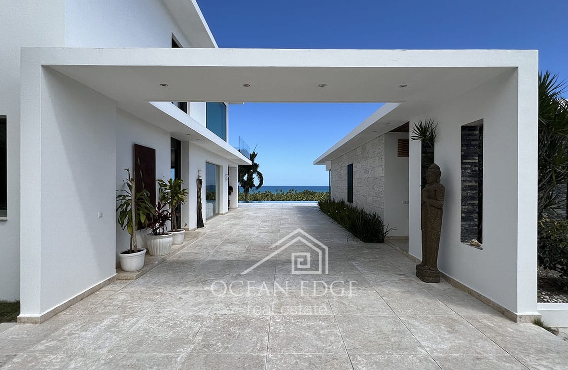 Sublime Architect Villa with 200 degree ocean view-las-terrenas-playa-esperanza-ocean-edge-real-estate (13)