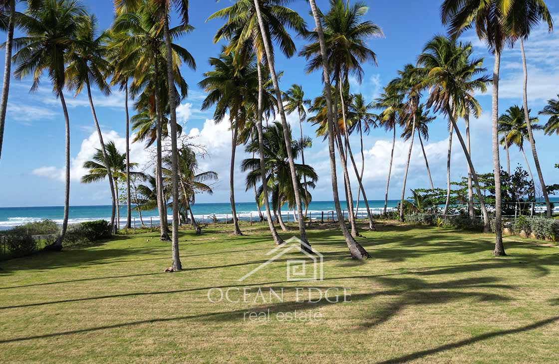 Ultimate Beachfront Lot ideal for luxury villa in Playa Coson