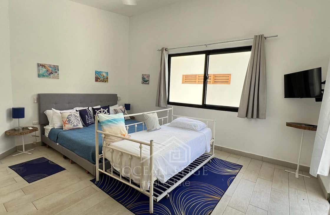 5-bedroom villa in community near the beach-las-ballenas-las-terrenas-ocean-edge-real-estate (1)
